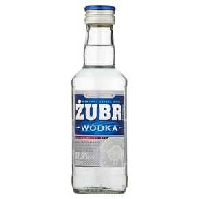 WÓDKA ŻUBR STRONG 37,5 % 200 ml STOCK